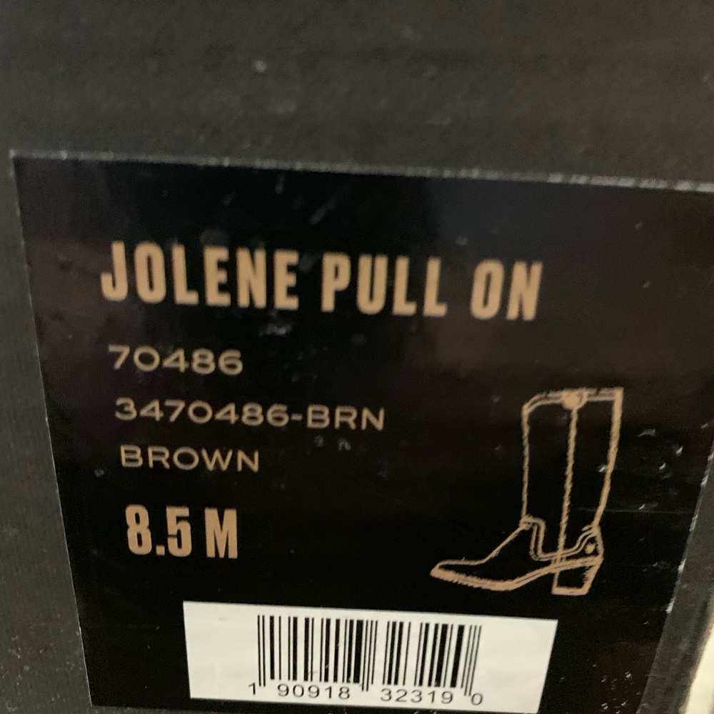 BNWT!!! Jolene Pull On Frye women’s Light Brown boots! Size 8.5